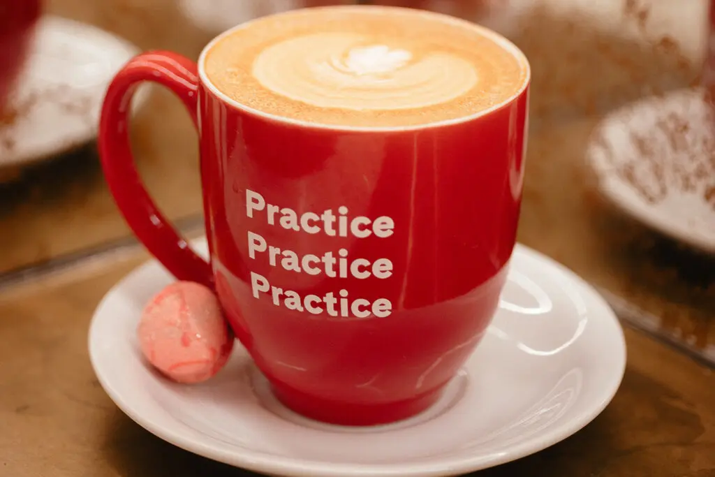 weill-daytime-gallery-counter2