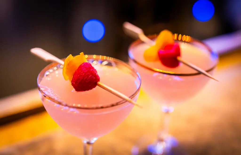 weill-evening-gallery-cocktail